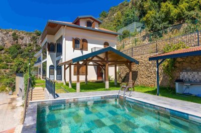 Idyllic Nature View Alanya Villa For Sale - BBQ area, camellia,  and infinity pool