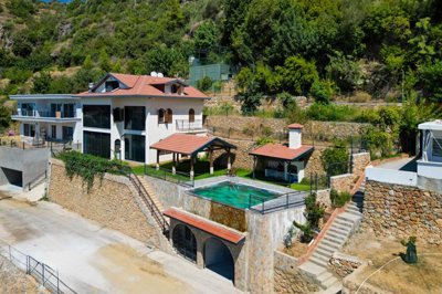 Idyllic Nature View Alanya Villa For Sale - Set against the hillside