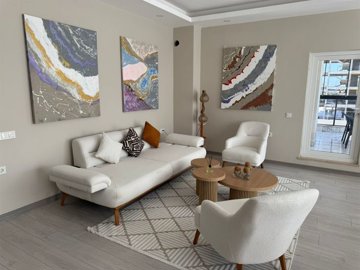 Sensational Property For Sale In Antalya With A Shared Pool - Lounge with balcony access