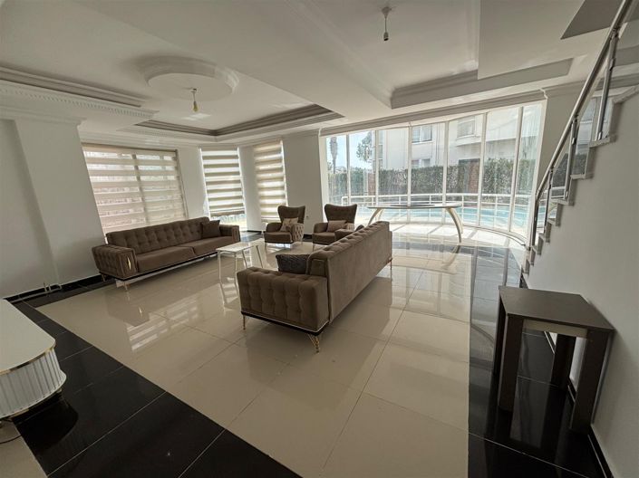Image No.9-4 Bed Villa for sale