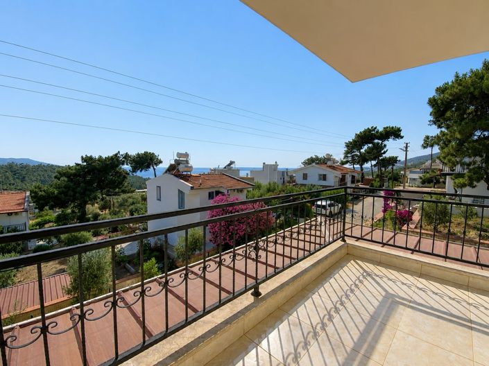 Image No.17-3 Bed Villa for sale