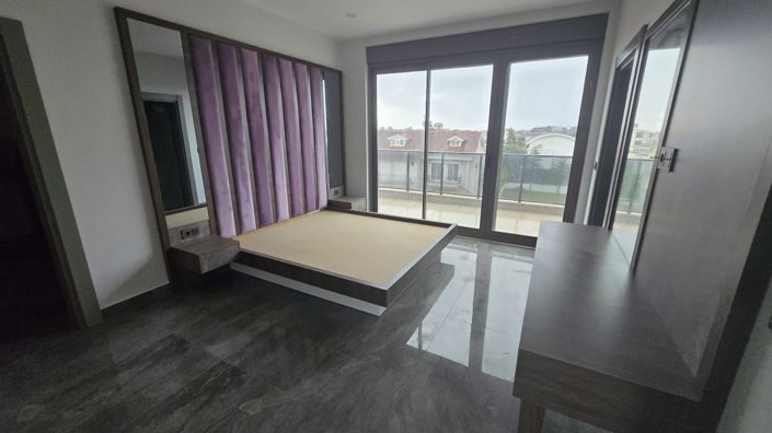 Image No.11-4 Bed Villa for sale