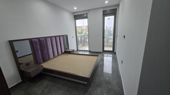 Image No.12-4 Bed Villa for sale