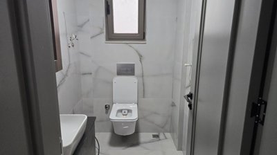 Newly Built Triplex Villas In Antalya For Sale - Modern shower room
