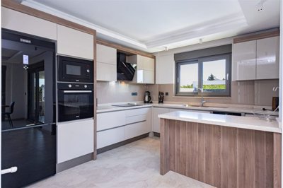 Superb Property For Sale In Belek With Spa Facilities - Large fully fitted kitchen