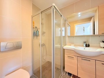 Exquisite Semi-Detached Yalikavak Villa For Sale - First shower room