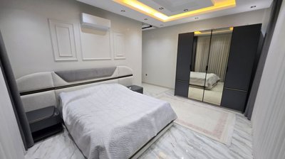 Impeccable Villa With A Private Pool & Garden For Sale in Belek, Antalya - Relaxing fully furnished bedroom