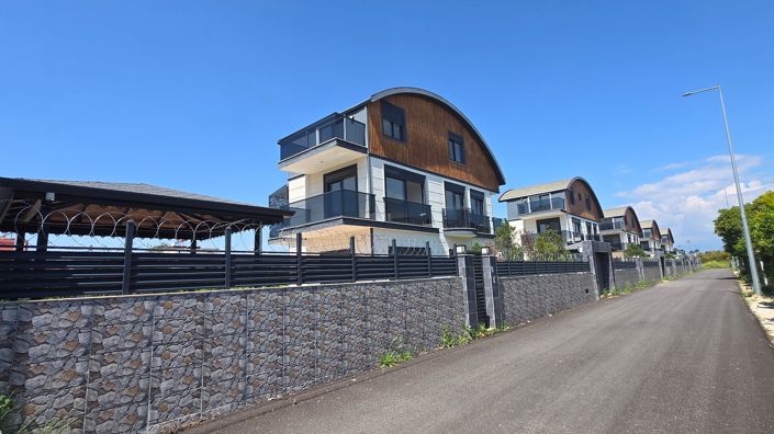 Image No.20-4 Bed Villa for sale