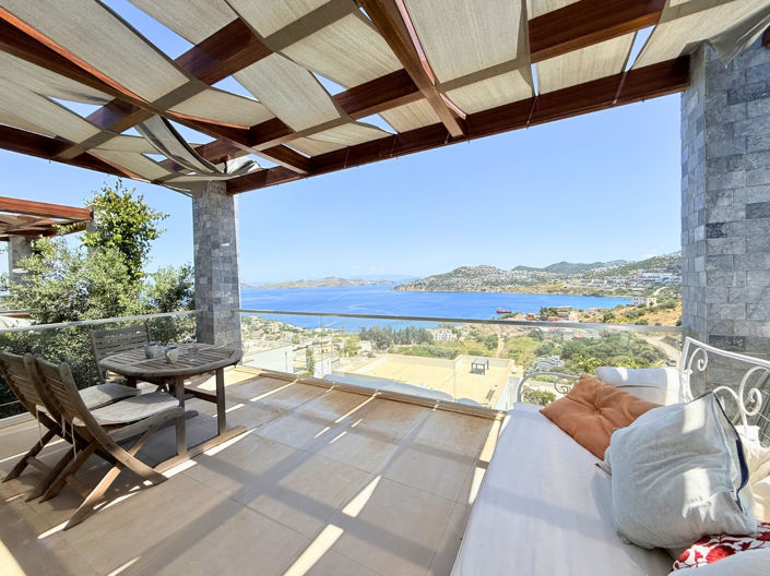 Apartment With Sea-Views For Sale In Gumusluk, Bodrum - Property Investment In Bodrum With Facilitie