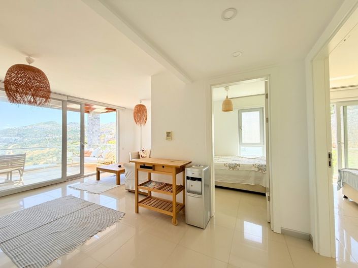 Image No.16-2 Bed Apartment for sale