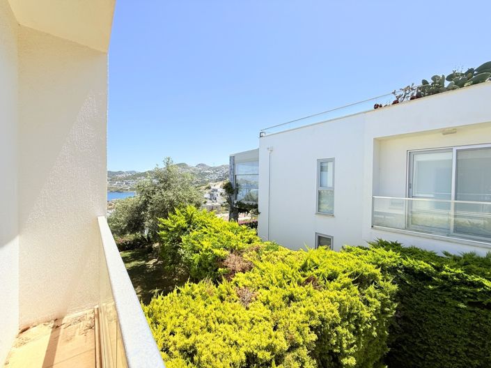 Image No.19-2 Bed Apartment for sale