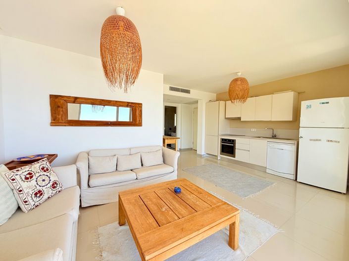 Image No.9-2 Bed Apartment for sale