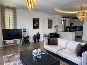 Luxury Detached Villa For Sale In Didim – Lounge to the kitchen