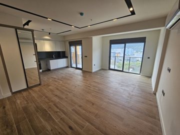 Tasteful Newly-Built Antalya Property for Sale Near The Beach - Generously sized living area