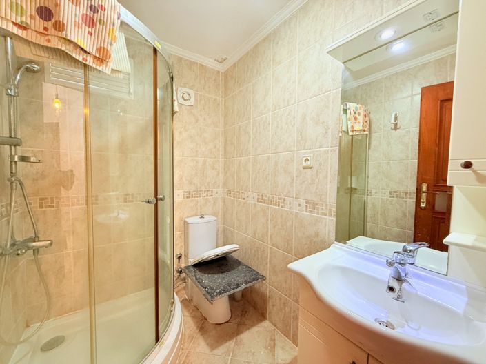 Image No.17-3 Bed Villa for sale