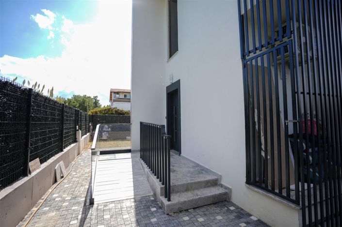 Image No.5-4 Bed Villa for sale