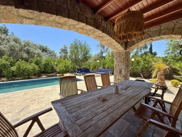 Nature View Bodrum Property For Sale In Bitez - Covered poolside terrace