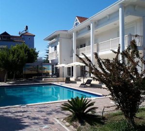 Glamorous Villa With A Private Pool & Large Garden For Sale Near Belek - Majestic villa and pool