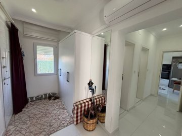 Tranquil Dalyan Bungalow For Sale In Okcular, Ortaca - Fitted cupboards in the hallway