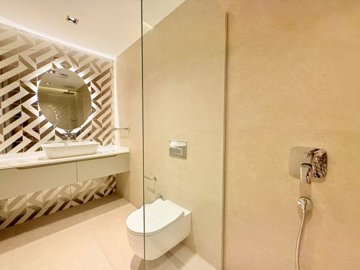 Brand New Sea View Villa For Sale In Yalikavak, Bodrum - Lower bathroom