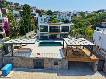 Brand New Sea View Villa For Sale In Yalikavak, Bodrum - Brand-new property in a prime location