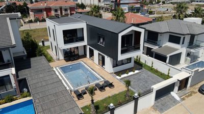 Dramatic Villa For Sale In Belek With Private Facilities - A modern villa with luxury facilities