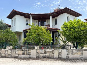 A Beautiful Detached Property For Sale In Dalyan - Charming villa on a boutique complex