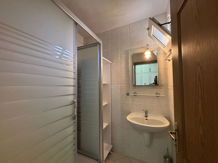 Image No.17-3 Bed Villa for sale