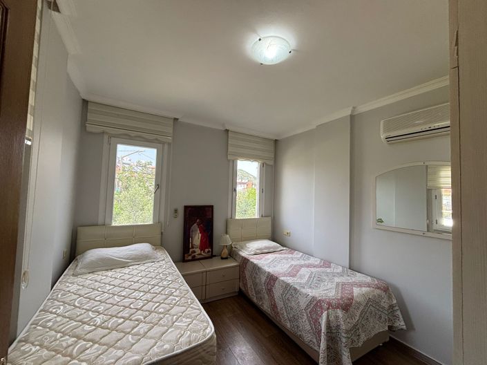 Image No.18-3 Bed Villa for sale
