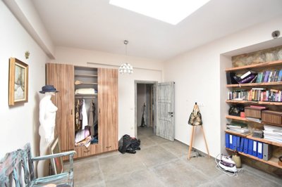 Luxury Bespoke Bungalow For Sale In Uzumlu - Great-sized room
