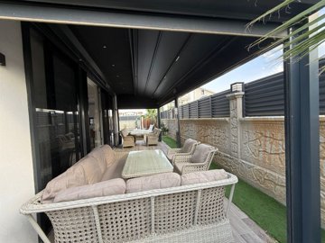 Blissful 4-Bedroom Villa For Sale In Belek With A Private Exterior & Pool - Covered terrace/winter garden