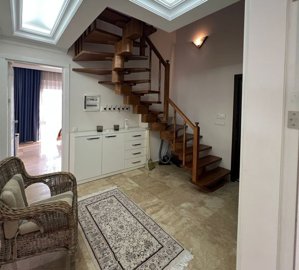 Furnished Apartment In Belek For Sale - Entrance hallway with fitted cupboards