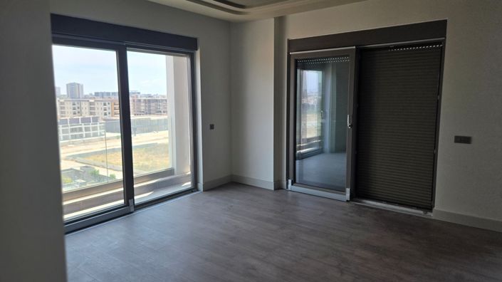 Image No.13-1 Bed Apartment for sale