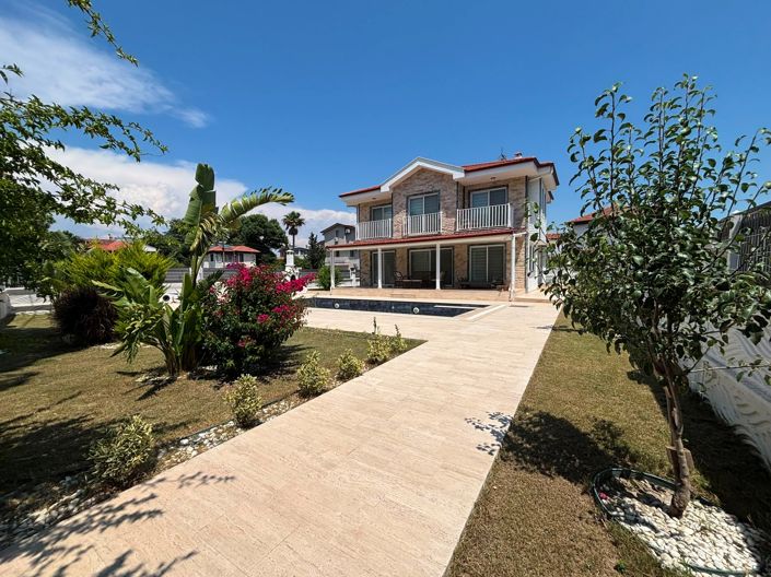Image No.5-4 Bed Villa for sale