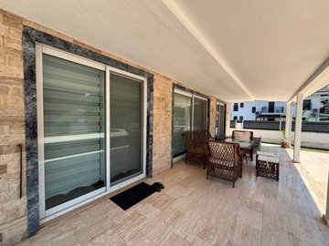 Sensational Private Villa For Sale In Dalyan With A Private Pool - Poolside terrace for outdoor dining
