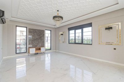 Deluxe Villa With Private Facilities For Sale In Belek - Large, bright and airy lounge