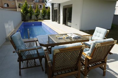 Smart Home Villa For Sale In Belek With A Private Garden & Pool - Swimming pool and terrace