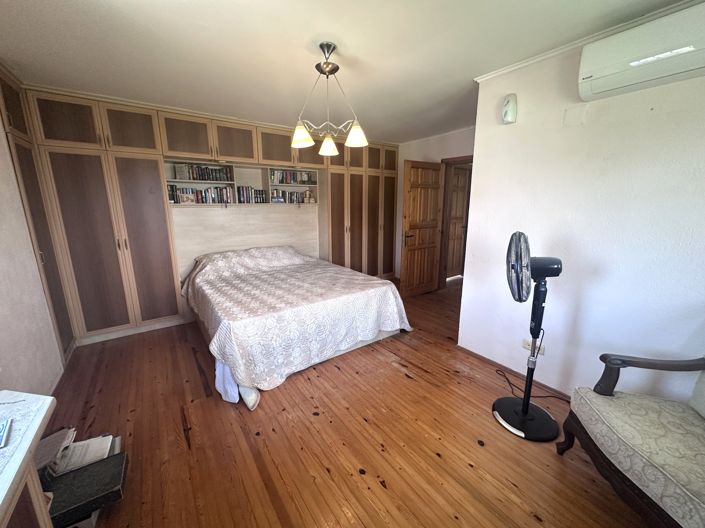 Image No.18-4 Bed Villa for sale