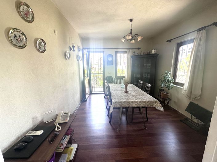 Image No.8-4 Bed Villa for sale