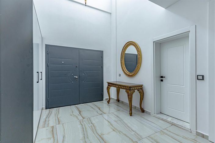 Image No.6-7 Bed Villa for sale