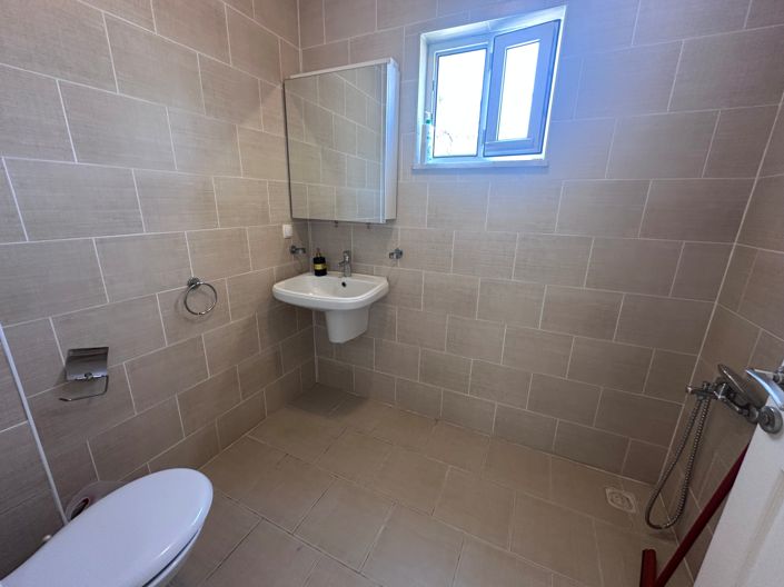 Image No.18-3 Bed Villa for sale