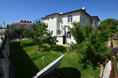 Substantial Antalya Villa For Sale In Kadriye - Huge private garden