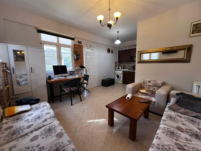 Image No.16-9 Bed Villa for sale