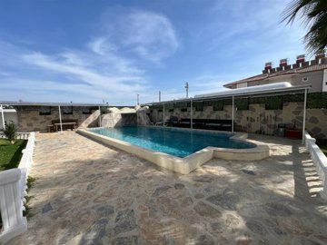 Substantial Antalya Villa For Sale In Kadriye - Sunny terraces around the pool