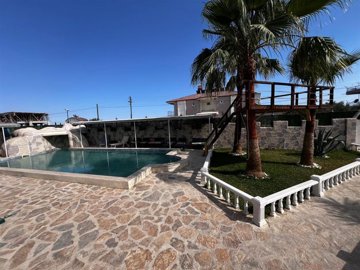 Substantial Antalya Villa For Sale In Kadriye - Sun terrace in the tree