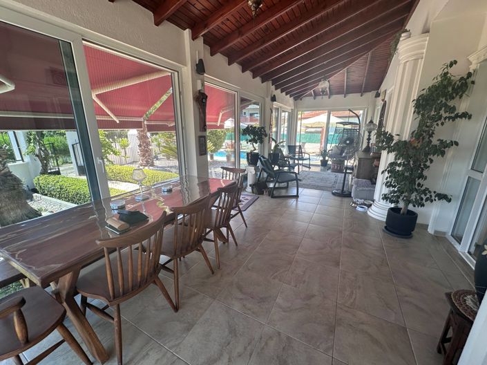 Image No.15-4 Bed Villa for sale