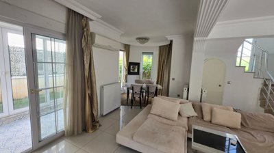 Upscale Villa For Sale In Belek With A Private Garden, Pool & Parking - Lounge and dining area