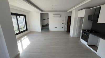 Two Bedroom Property For Sale In Marmaris – Bright and airy living room