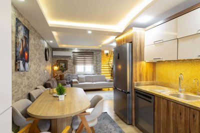 Belek Golf Villa With A Private Pool For Sale - Fully fitted kitchen and dining area