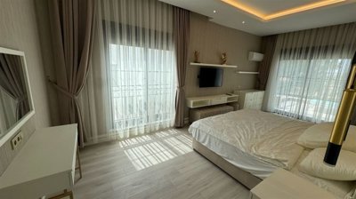 Flawless Villa For Sale In Belek, Antalya With A Pool, Garden & Parking - Double bedroom